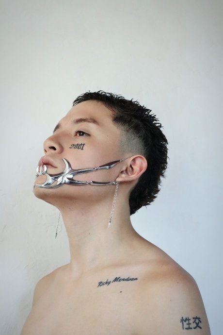 Richy Mendoza nice model images