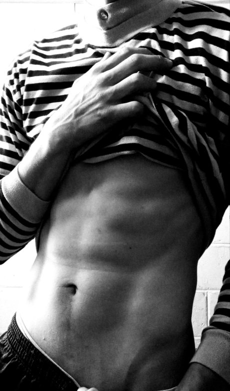 Ruster nude actress pic