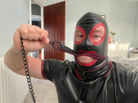 Rubber Gimp pornstar free image
