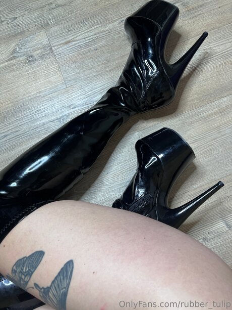 rubber tulip art pornstar galleries