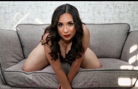 Rosalinda Resendiz star sexy photos