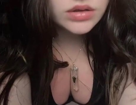 Rose Budd pornstar exclusive pic