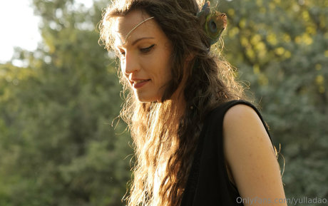 yulladao modelo erótico galería