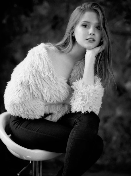 Katya Sitak modelo libre galería