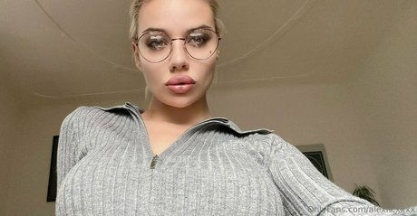 alexis xxxx actrice sexy archive