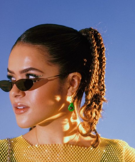 Maisa Silva estrella porno de arte imágenes