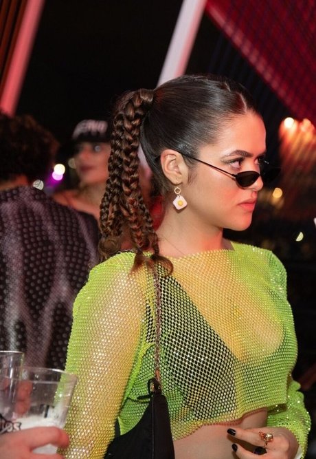 Maisa Silva modèle adulte galeries