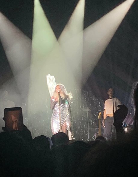 KeshaRose desnudos estrella galerías