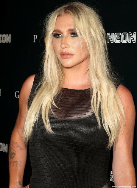 KeshaRose estrella porno en alta definición galerías