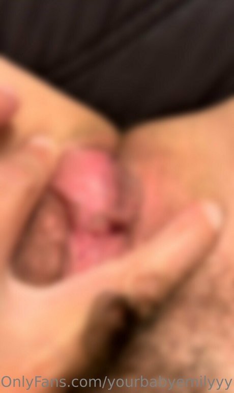 yourbabyemilyyy actrice img