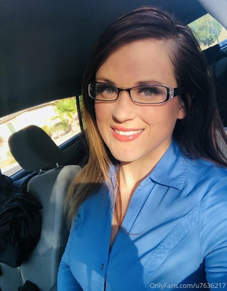 unashamed actrice image