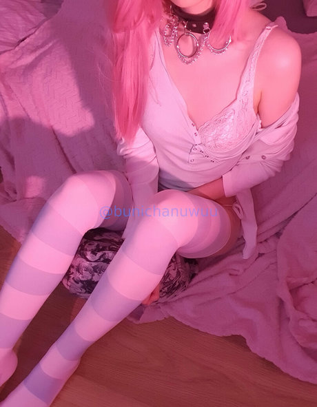 bunichanuwuu modèle joli image