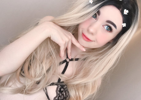 Sleepy Kokiri nus de stars du porno images