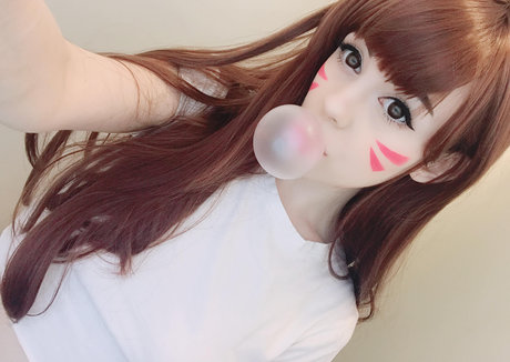 Sleepy Kokiri actriz caliente imagen