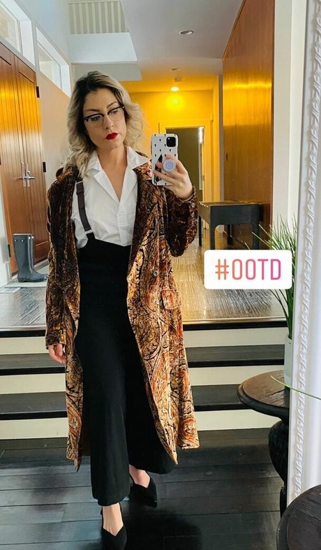 Rebecca Ford xxx étoile archive