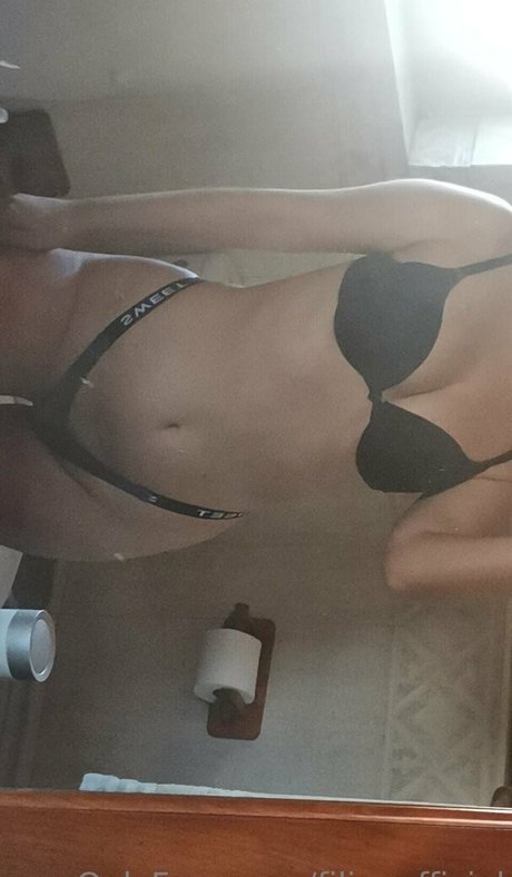 Filipa Sousa arte estrella porno imagen