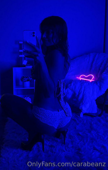 Upskirt Onlyfans sexy bonita foto