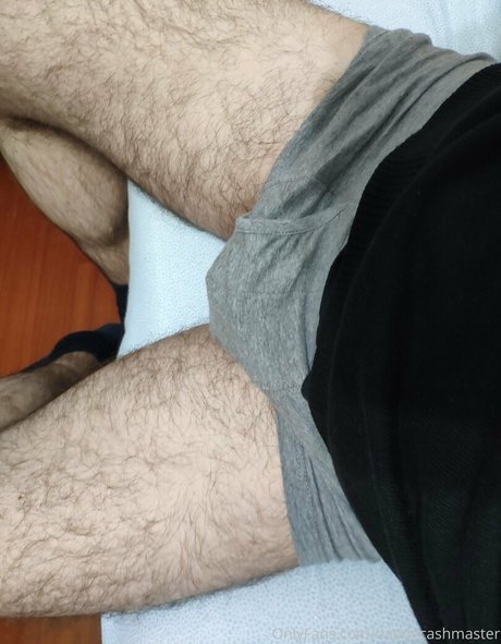 daddemaster modelo erótico imagen