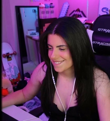 ThatGirlGatto actriz porno imágenes