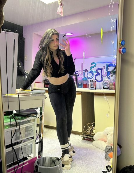 ThatGirlGatto xxx étoile galeries