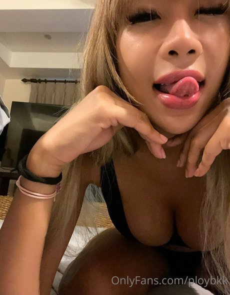 ploybkk sexo estrella porno imágenes