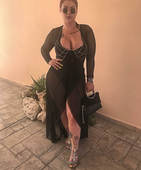 Aniela sexo estrella porno fotos