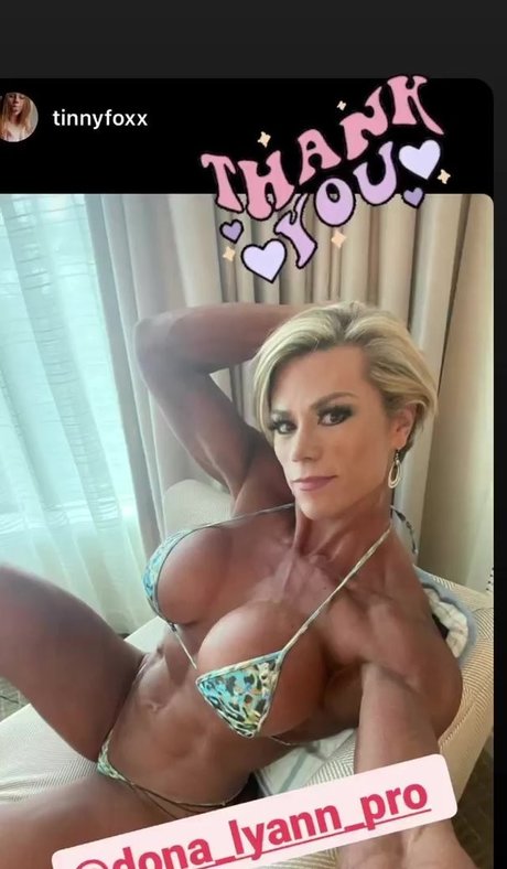Dona Lyann Pohl hot star picture