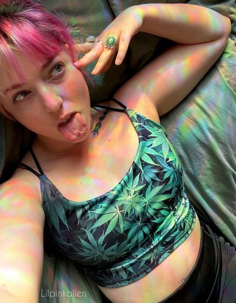 lilpinkalien estrella porno bonita galería