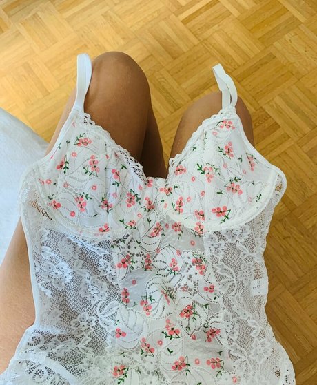 lovvejane jolie étoile photo