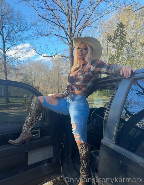 karmarx haut modèle img