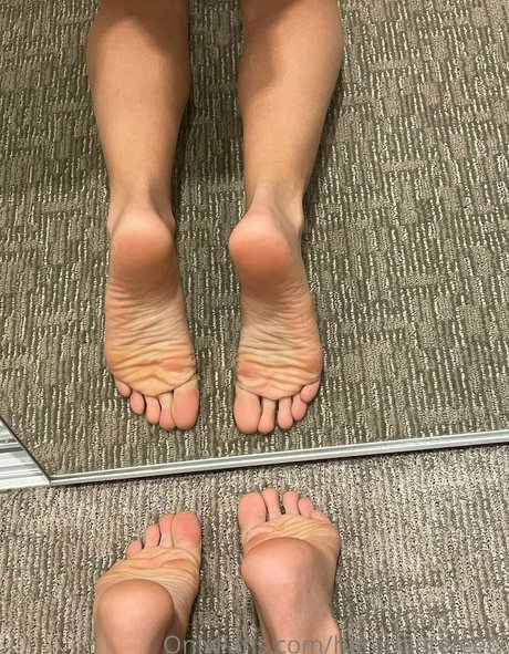 herathletefeetxo sexo estrella fotos