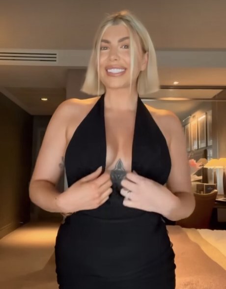 Olivia Buckland estrella porno archivo