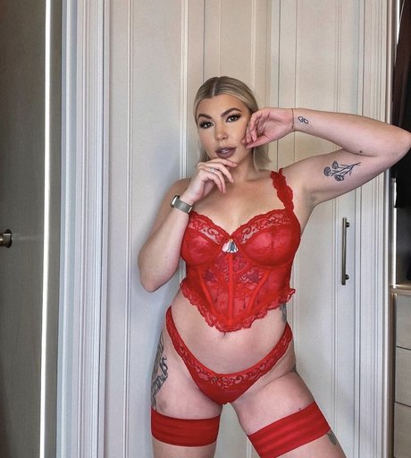 Olivia Buckland estrella bonita fotos