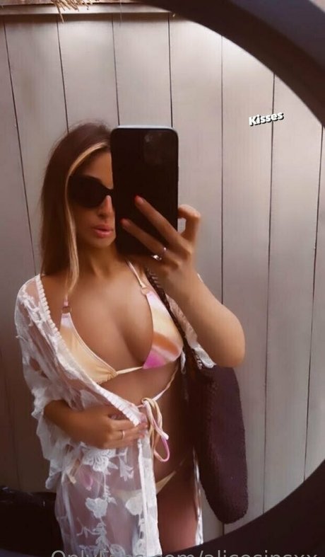 Alice Sins meilleure star du porno images