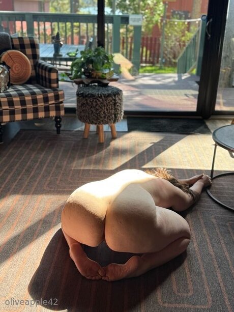 oliveapple42 actrice pornographique des photos