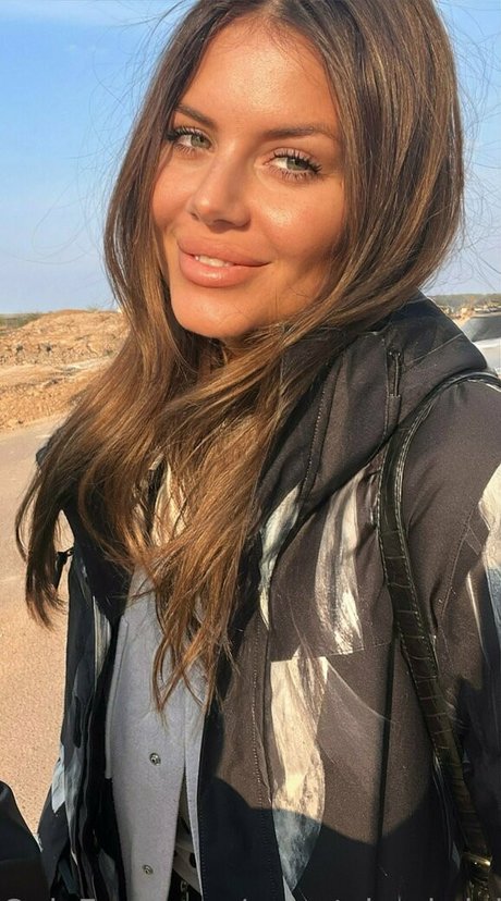 sweetcheeksjuliefree actriz atractiva recopilación