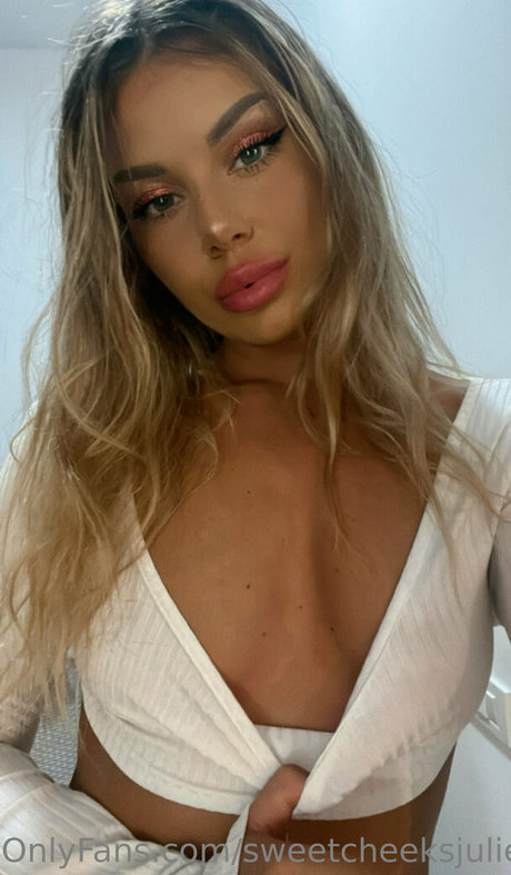 sweetcheeksjuliefree modèle collection