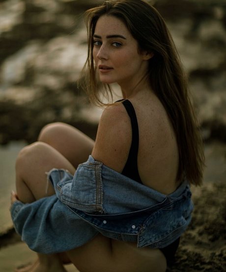 Effy Palarya actrice galeries