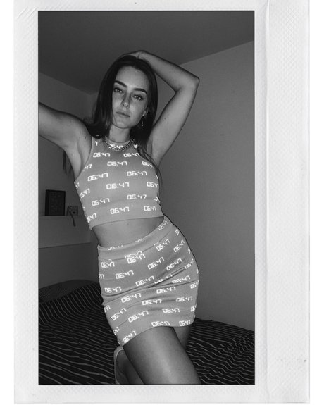 Effy Palarya star nice galleries