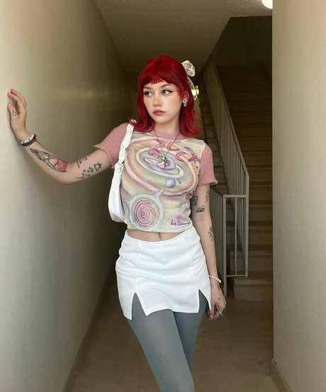 Kailee Morgue sex model img
