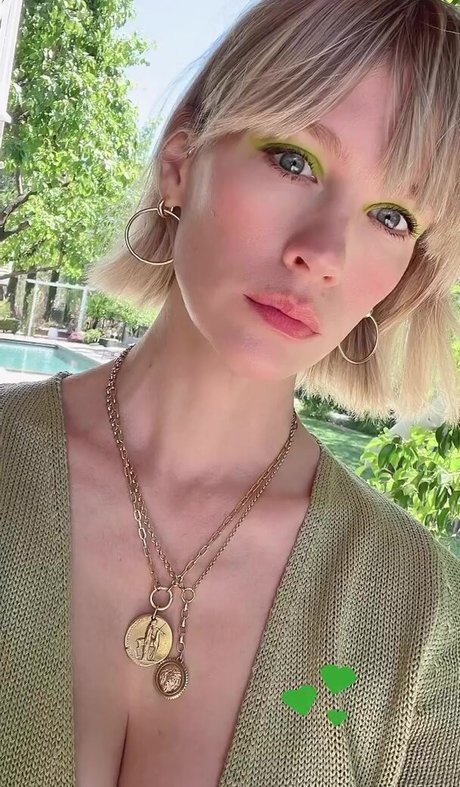 January Jones modelo desnudos archivo