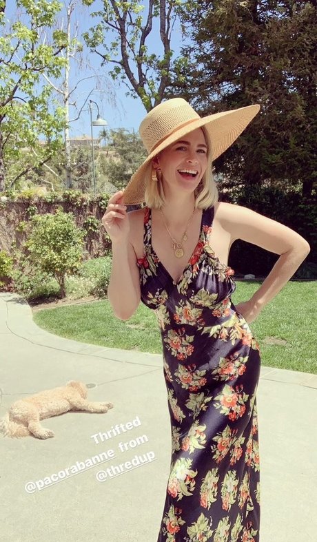 January Jones estrella porno atractiva fotos