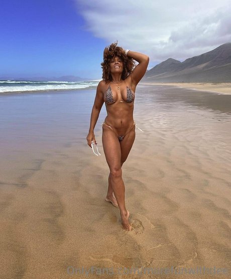 morefunwithdee modèle joli images