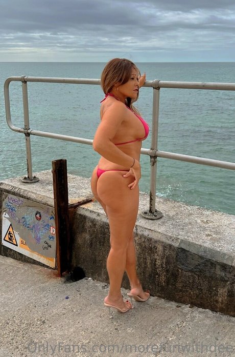 morefunwithdee actrice de grande qualité photo