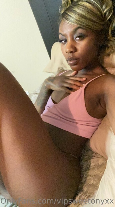 vipsweetonyxx modèle adulte galerie