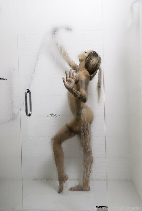 miinamariee beau modèle archive