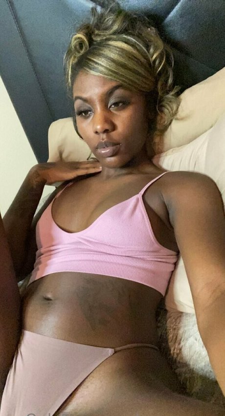 onyxxxxxx estrella sexy galería