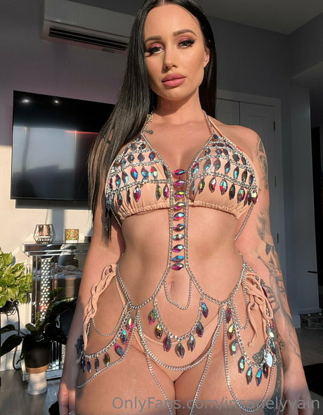 insanelyvain pornstar high quality photo