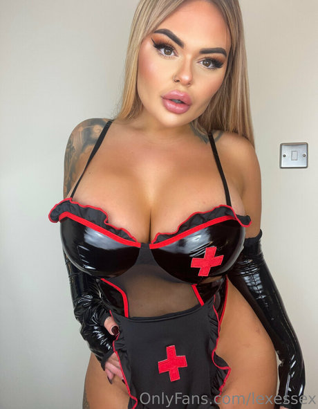 lexessex nus de stars du porno photos