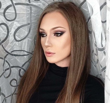 Anastasia Fedyanina modelo desnudos imagen